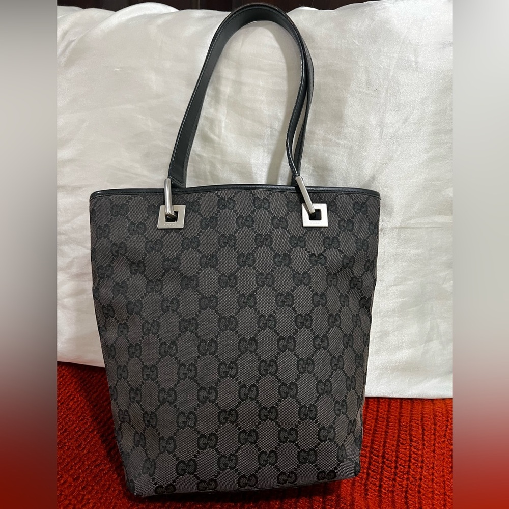💯Authentic Gucci vintage monogram mini tote bag